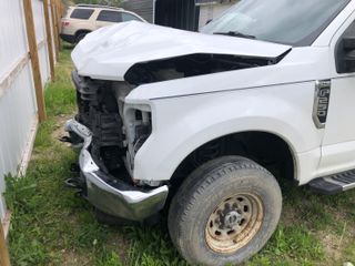 2019 Ford F-250 XL - Exterior Front Left Corner Image